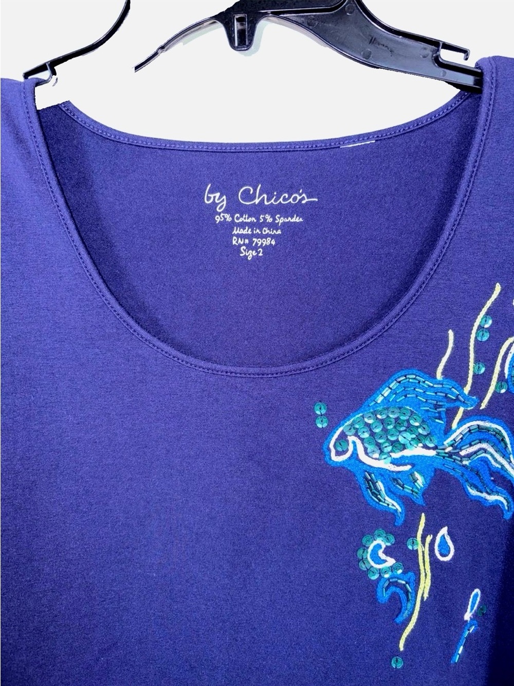 Chico’s Beaded Sequin Fish Top Blue Coastal Embroidered 3/4 Sleeve Size 2 US L - Picture 4 of 13